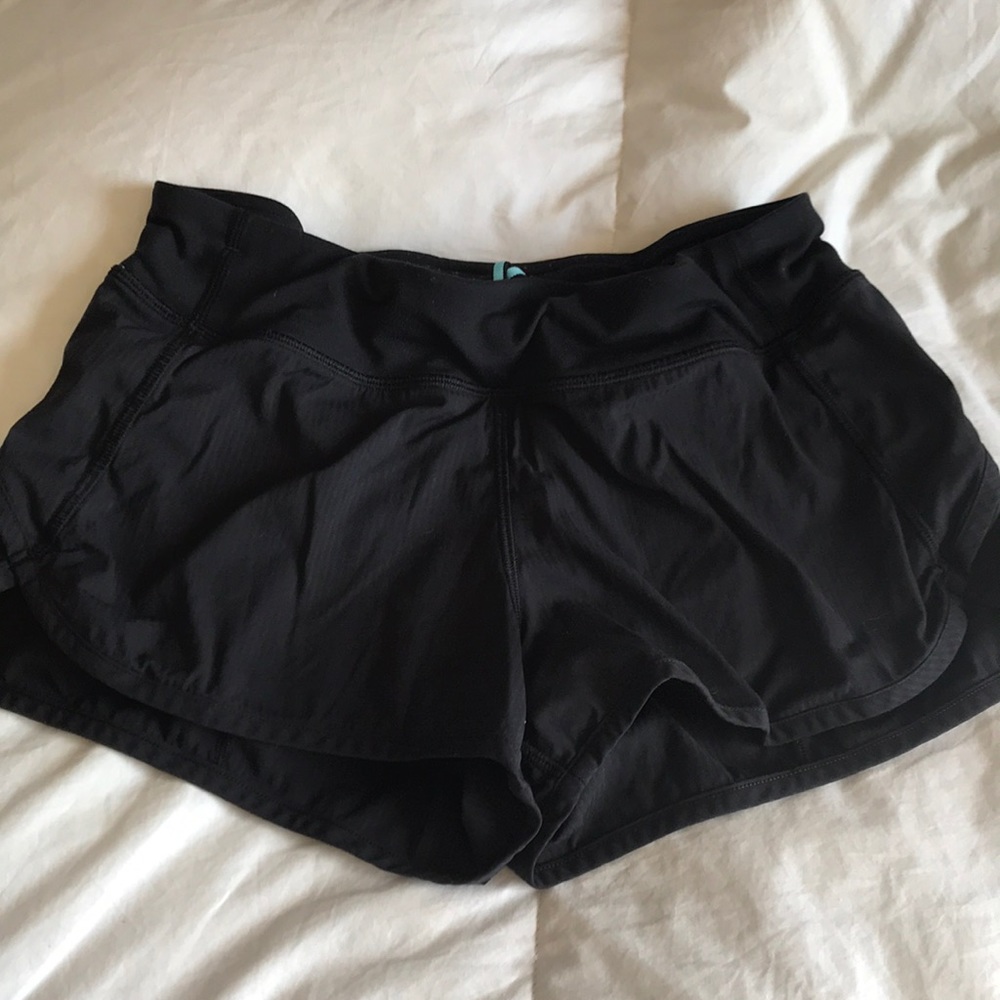 ivivva short (SECOND PAIR)